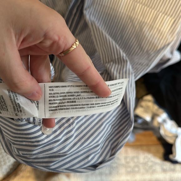 Women’s Abercrombie & fitch oversized button down - Picture 5 of 5